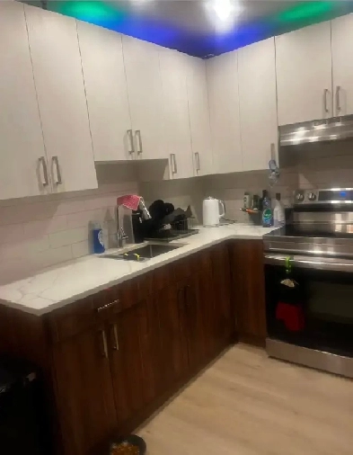 Big  3 1/2 apartment for rent, near a metro