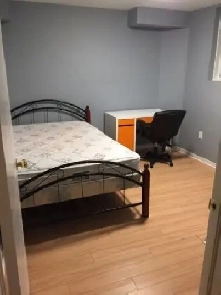 walkout basement Room close to conestoga doon campus for rent