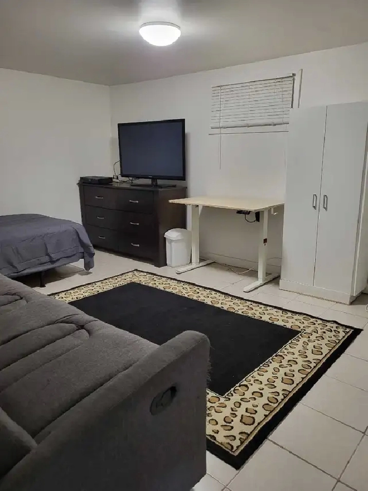 CHAMBRE POUR TRAVAILLEUR DE LA CONSTRUCTION