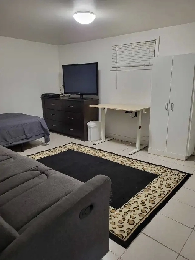 CHAMBRE POUR TRAVAILLEUR DE LA CONSTRUCTION
