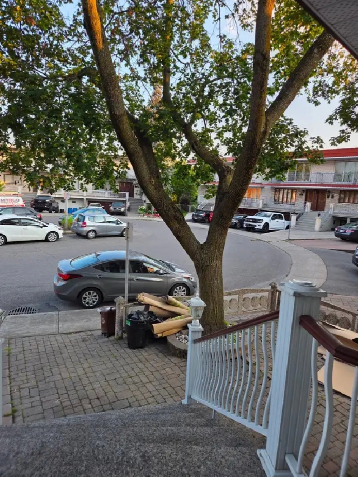 Un 4 ½ appartement à louer à St. Leonard,/ 4 1/2 to rent St. Le