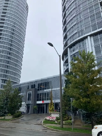 Condo for Rent at Kennedy/401