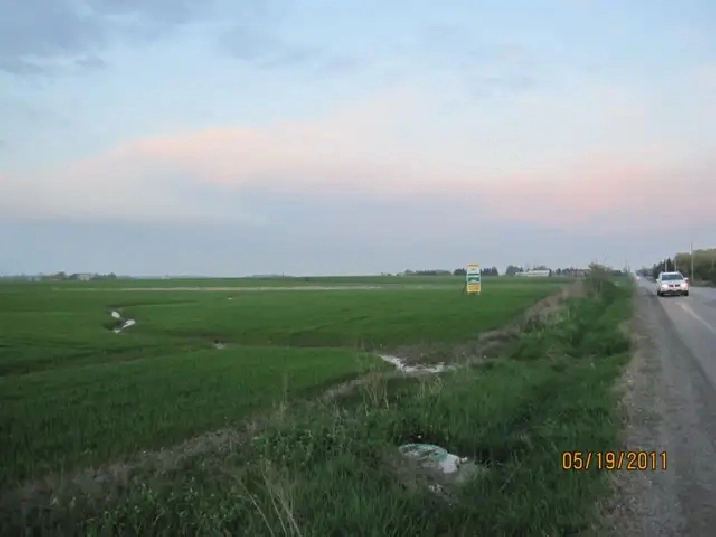 Agriculture, Farms, Development Land available For Sale