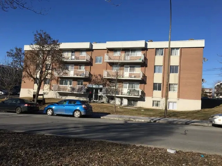 Logement 5 1/2 à louer