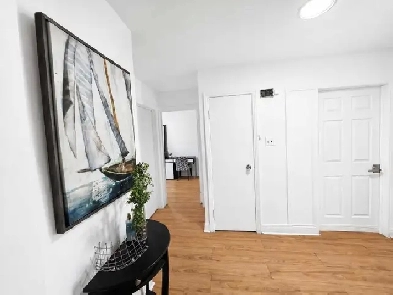 ROOM RENTALS/FURNISHED BEDROOMS FOR RENT/CHAMBRE MEUBLÉE