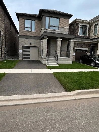 Modern 2 Bedroom Basement Apartment