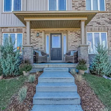 1220 Riverbend #105