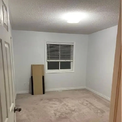 Private room for rent. FEMALE only!