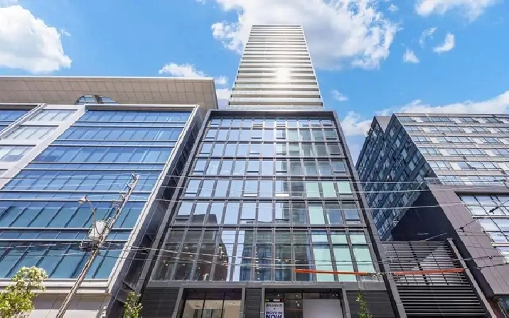 1 Bed Plus Den Condo For Rent In Toronto