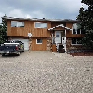 Basement Suite- With GARAGE!