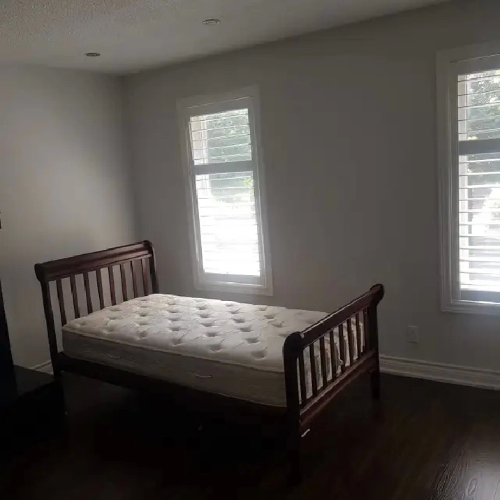 Room for Rent (Females)