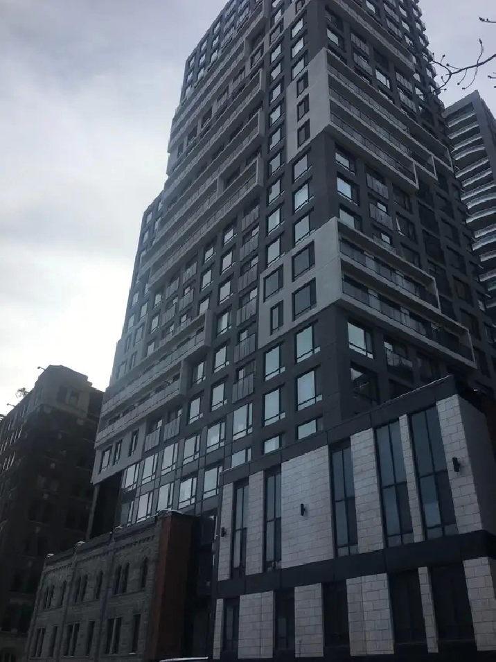 SHORT TERM RENTAL - LE SMITH BUILDING DOWNTOWN MONTREAL