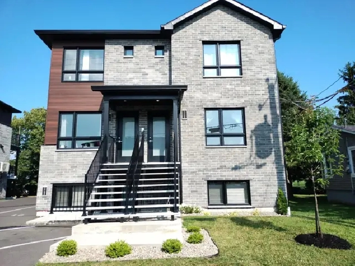 Ste-Madeleine (Rive -Sud) Style condo Superbe 5 ½  Haut de trip