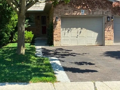 BEAUTIFUL ANCASTER HOME FOR RENT – Available August 1st, 2026
