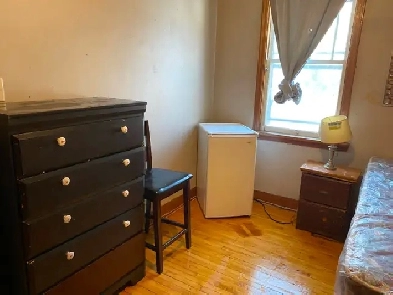 furnished room with all utilities/Wifi/TV. in East .Downtown