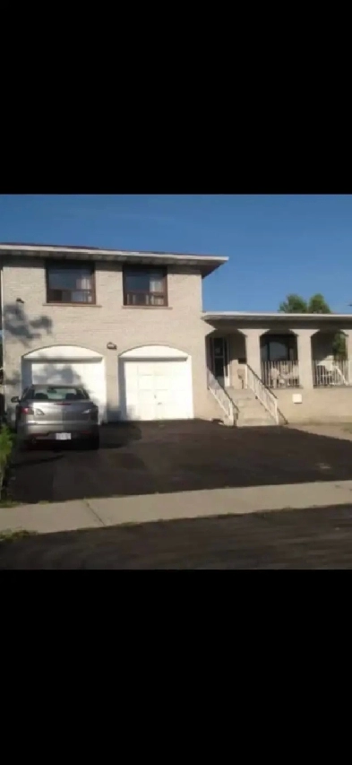 Room for rent near Humber College
