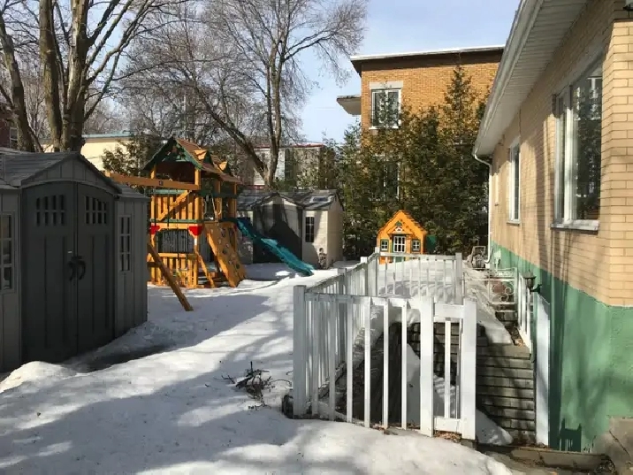 Grand condo à Limoilou 4 1/2 à louer meublé et équipé, $1,200