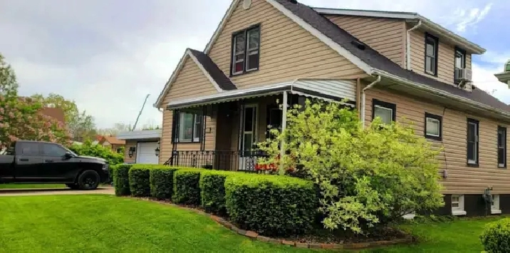 2-Bedroom Apartment available the first Week of September