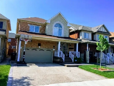 Detached house 4BDR for lease 01 Sept ,2026