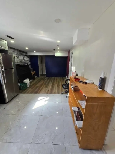 2 bedroom basement  in malton