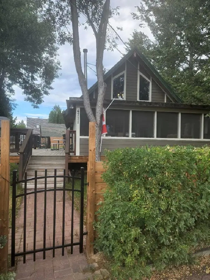 House for Rent in Windermere BC