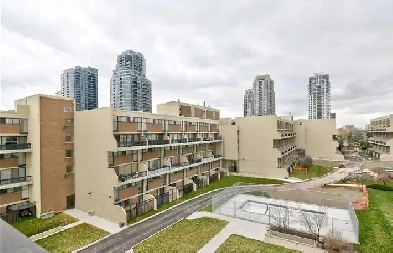 Bright room for rent in Etobicoke