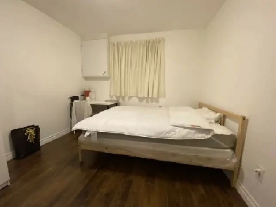 $850 All-Inclusive | Private Ensuite Basement Room | 3Gbps WiFi