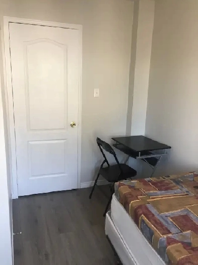 Room For Rent Near York University