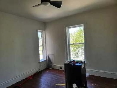 room for rent.
