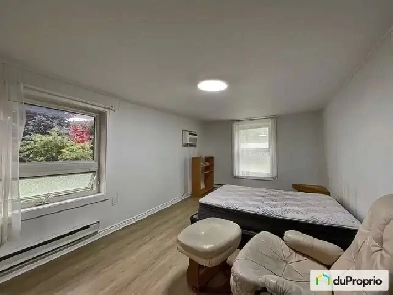 A small single house with 2 bedrooms, in Gatineau Aylmer