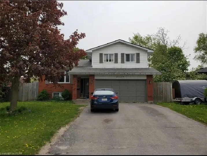 Upper Unit for rent in Peterborough