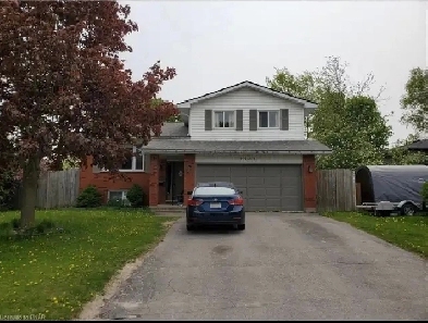 Upper Unit for rent in Peterborough