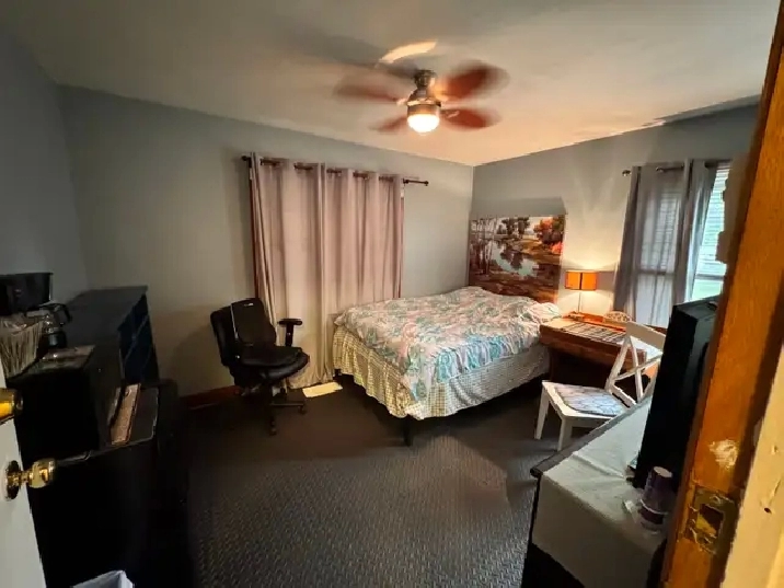 Smoke-Free U Welcome 2Share 2bdrm Home SEPT 1st