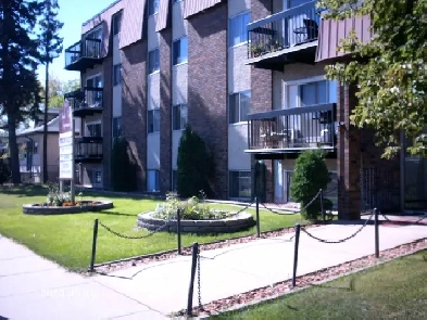 Amber Court  -10966 124 ST - Affordable Luxury 124 St-Must SEE!