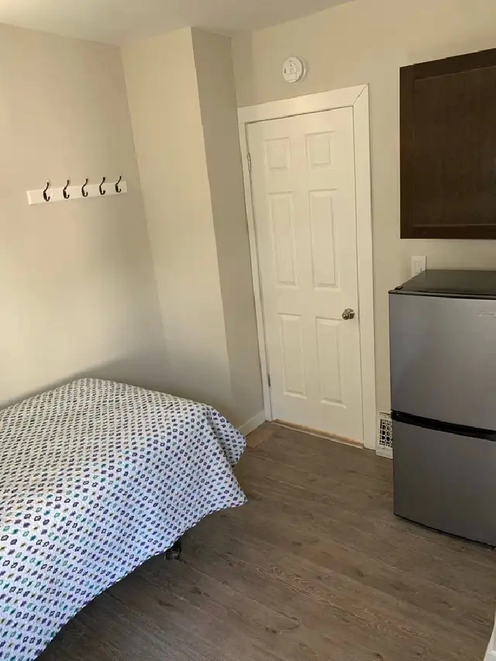 Furnished room near HSC