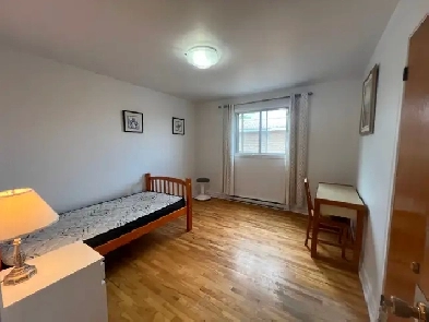 Chambre à louer Saint-Léonard coin Bélanger / Lacordaire