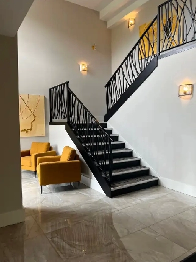 2 bedroom den available for September 1st