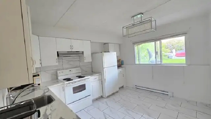 Available 4 1/2 apartment for rent Brossard