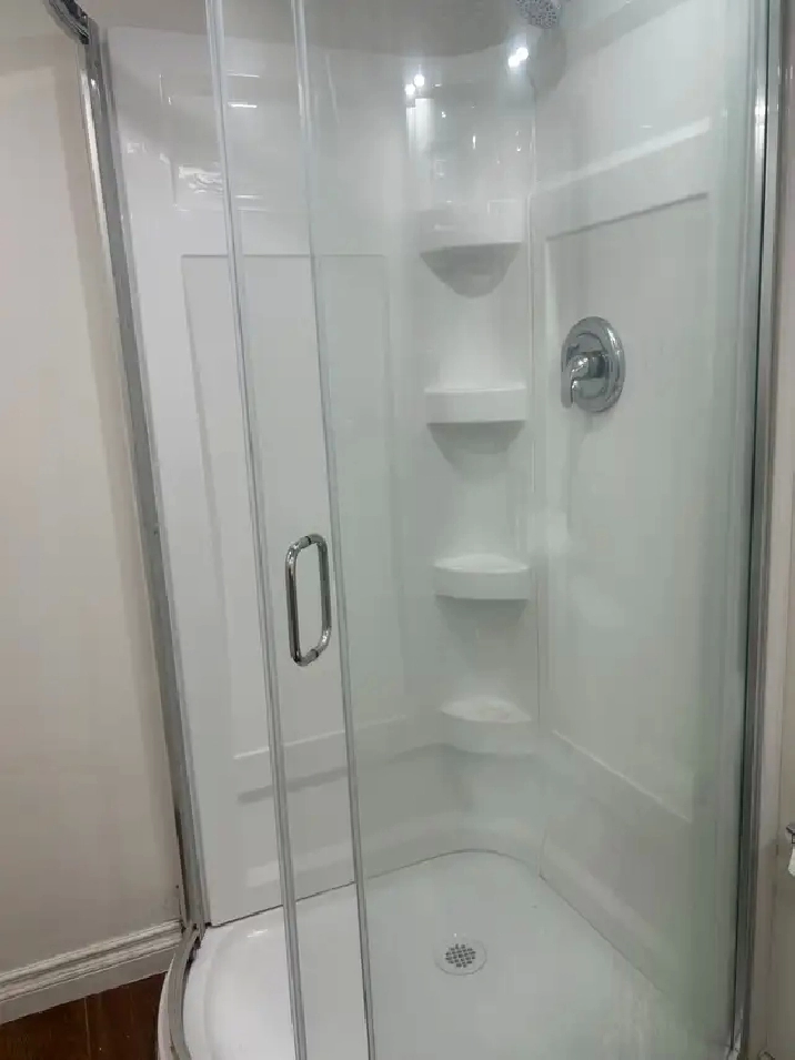 COZY  1 - BEDRROOM BASEMENT