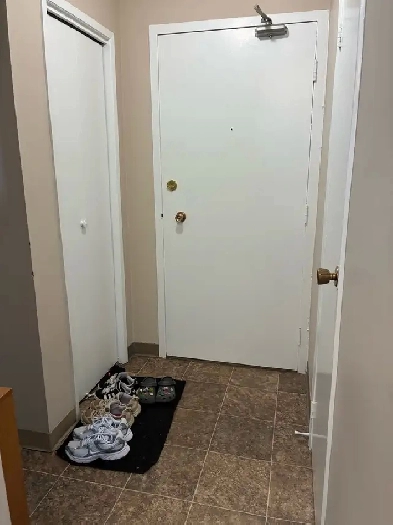 2 Bed 1.5 Bath Apt for Sublease