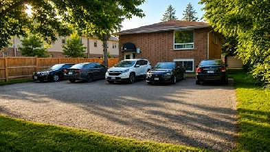 SHORT WALK TO CONESTOGA COLLE-STUDENT ROOMS FOR RENT
