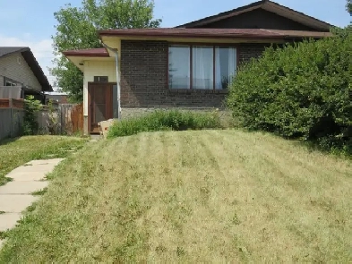 4 BEDROOMS House for rent in Dover SE Calgary AB