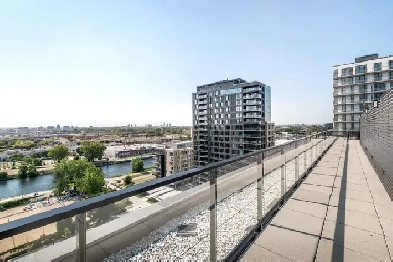 WOW! 2 cac 1 1 sdb avec balcon! Ga