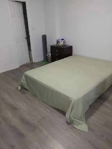 Private Room with private bathroom Female Only