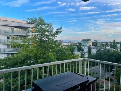 3-Bedroom Condo for Rent – Uptown Victoria, BC