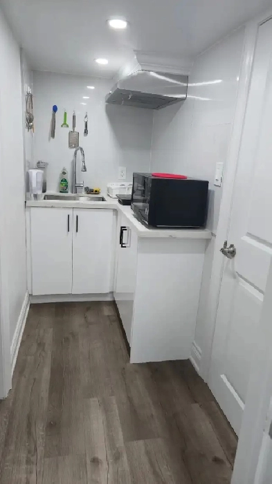 Basement Unit for Rent($1300)
