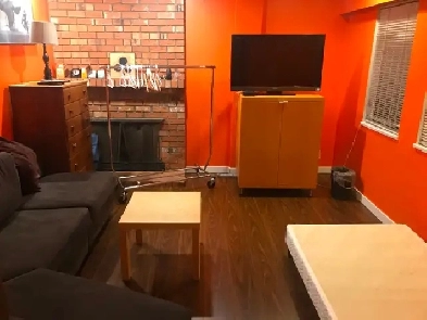Furnished Private Room Available for Rent - Vancouver