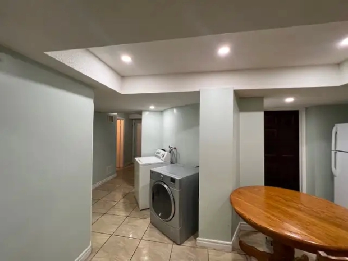 Room For Rent, Close to University of Toronto Mississauga