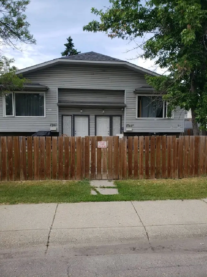 PET FRIENDLY 3 BDROOM 4 RENT