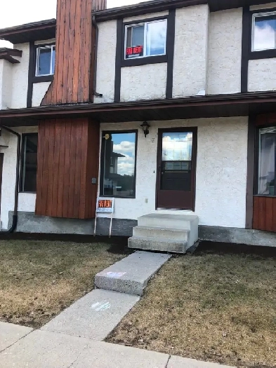 Edson AB For Rent – 3-Bedroom Condo | Available Sept 1 2026
